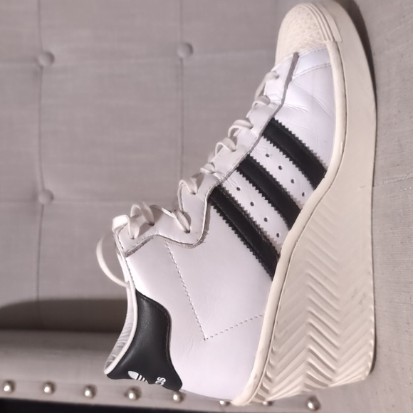 adidas Originals Superstar Ellure Wedge Shoes - Picture 3 of 12